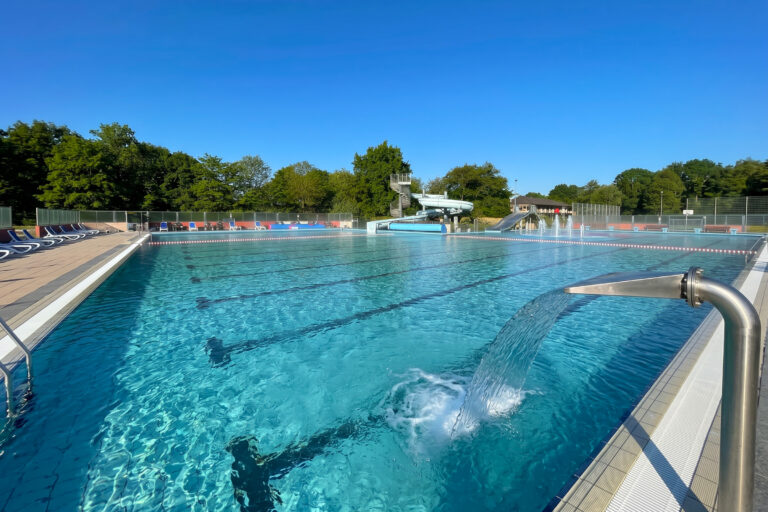 Friesenbad am Deich Fahrradurlaub